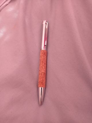 Bolígrafo negro marca luxe