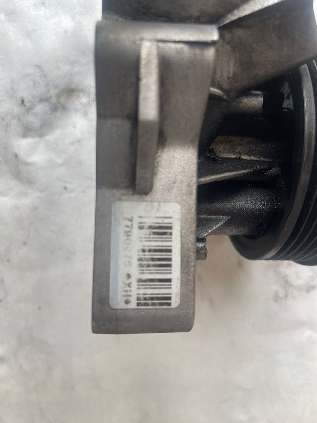 bomba de agua model serie 3 150cv Bmw