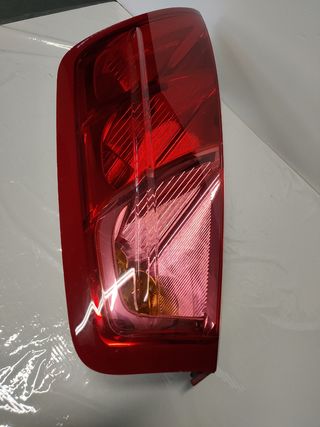 ✅PILOTO TRASERO DERECHO FIAT GRANDE PUNTO