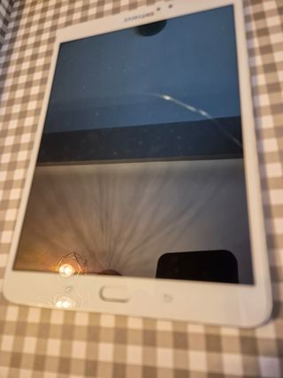 Tableta samsung sm-t713 dañada