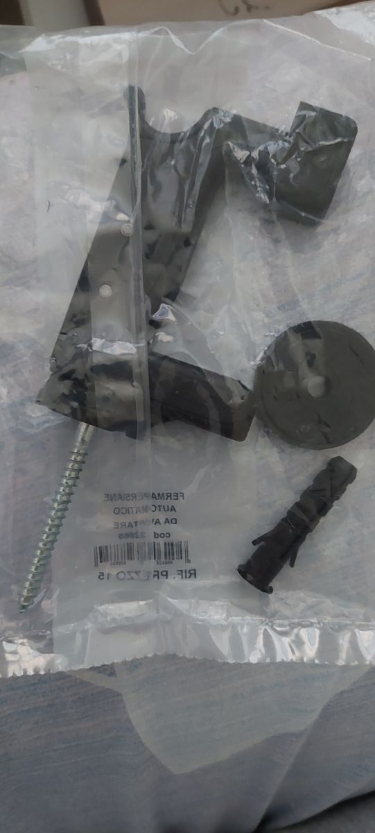 Ferma persiane automatico