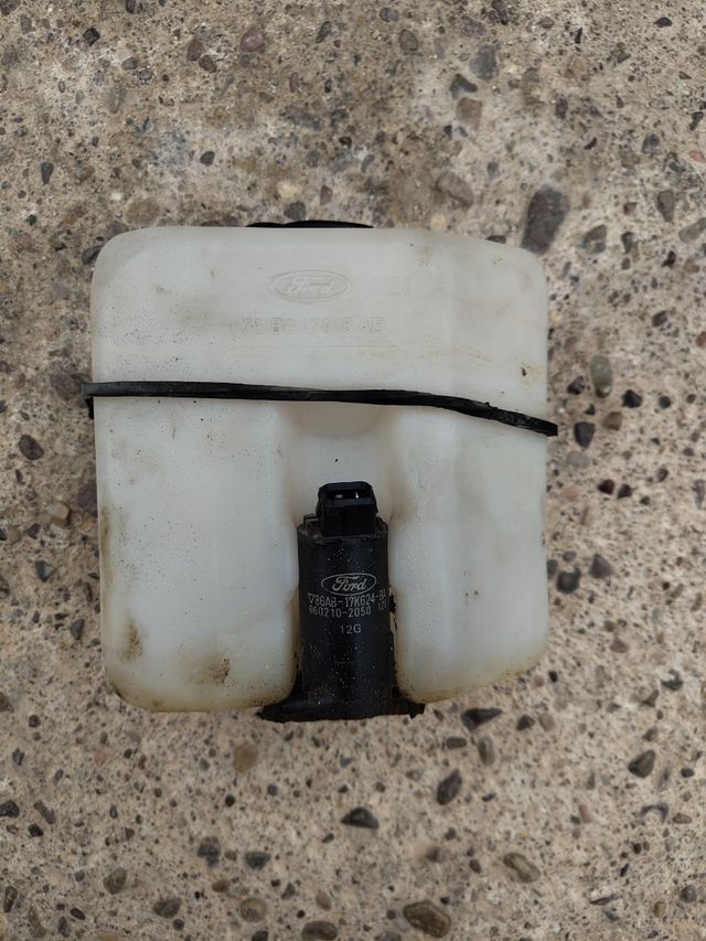 Depósito líquido limpiap. maletero Ford Fiesta Mk2