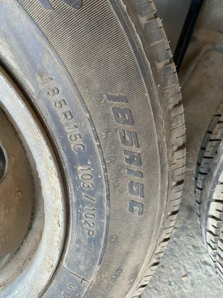 Rueda camión 185R 15 C