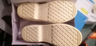 Zuecos calzado zapatos