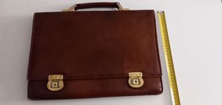 Antiguo maletín de piel