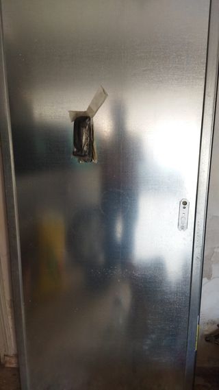 puerta de aluminio 