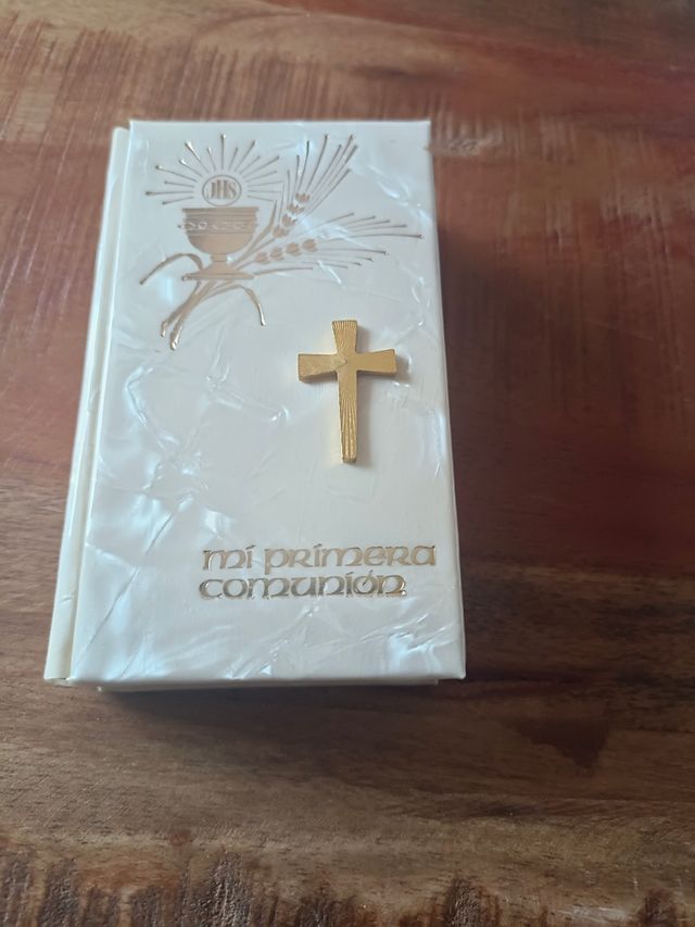 Libro Mi Primera Comunión.
