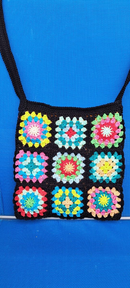 Borsa tracolla crochet fatta a mano 