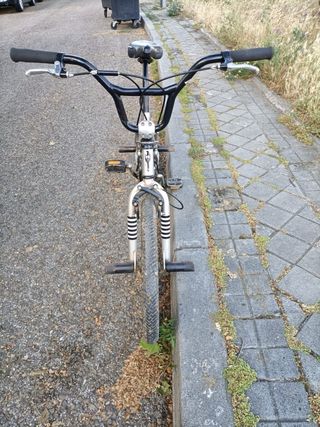 Bicicleta BMX