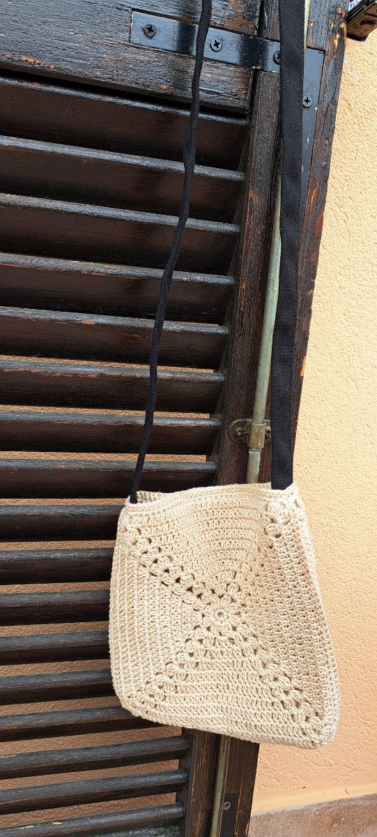 Borsa crochet tracolla fatta a mano