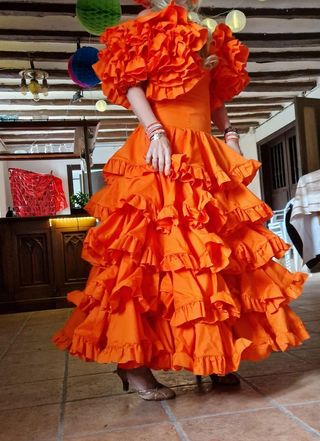 Vestido flamenca, único y vibrante.