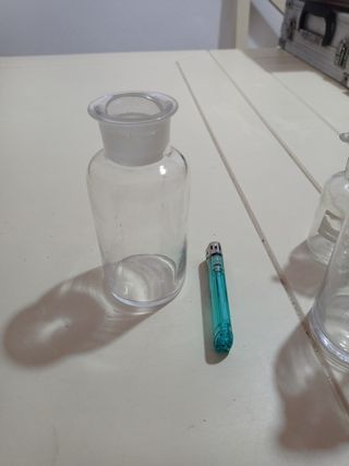 Botes antiguos de farmacia