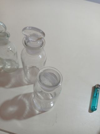 Botes antiguos de farmacia