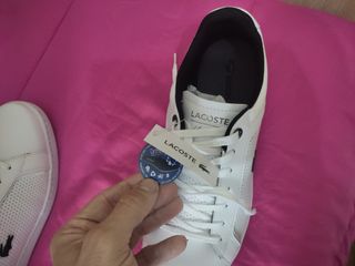 Lacoste. 45. Con etiqueta. Original.