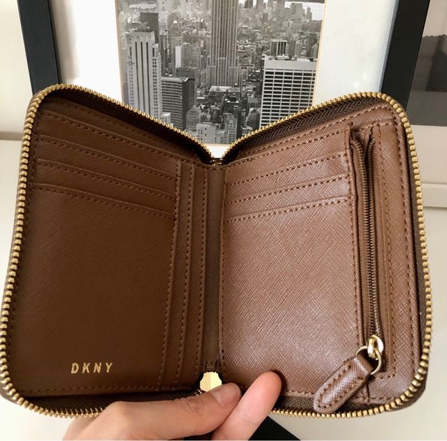 DKNY MONEDERO