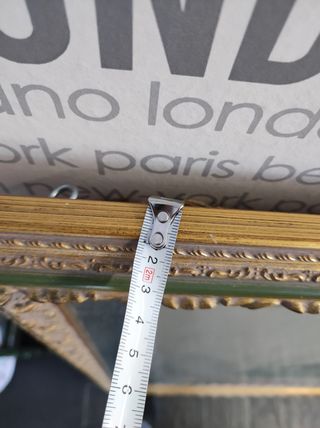 Precioso cuadro antiguo de tela bordado