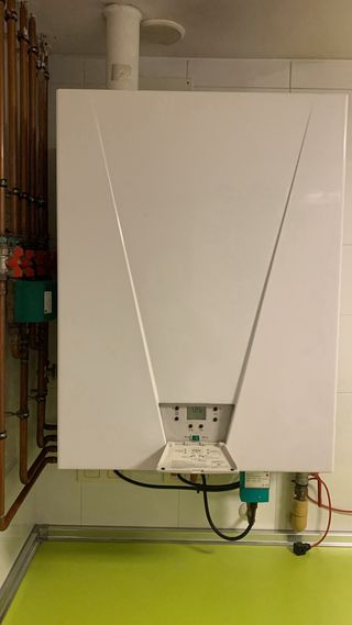 Caldera Ferroli New Elite 60 F30