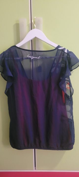 Blusa y top desigual