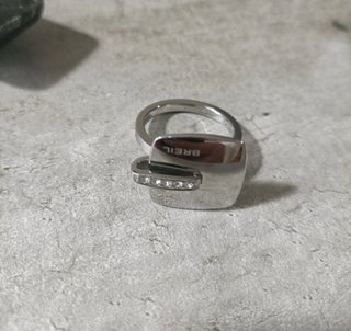 Anello Breil con zirconi misura 17,7 mm