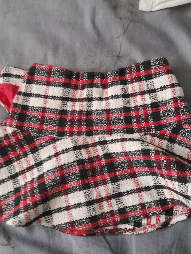 Falda tweed 2 años Pili Carrera
