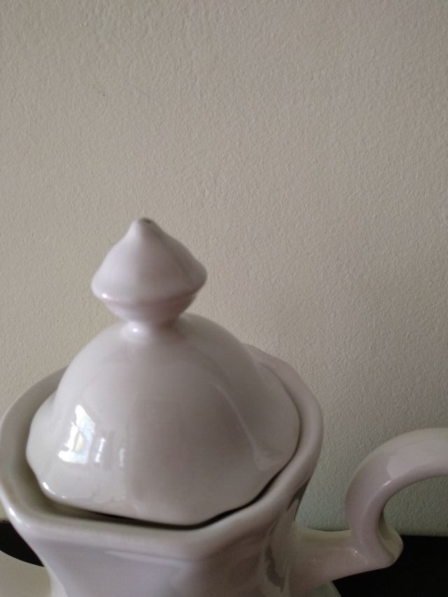 CAFETERA DE PORCELANA