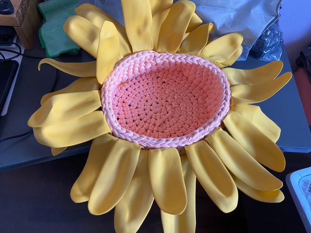 cesta margarita, hecha a mano, decoración muñecos