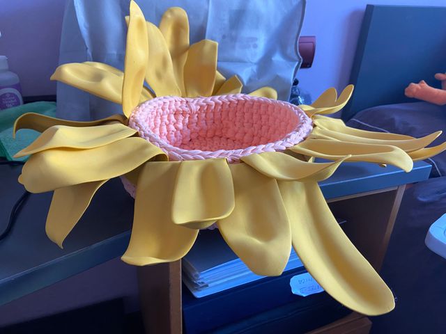 cesta margarita, hecha a mano, decoración muñecos