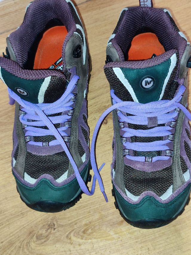 botas de montaña mujer