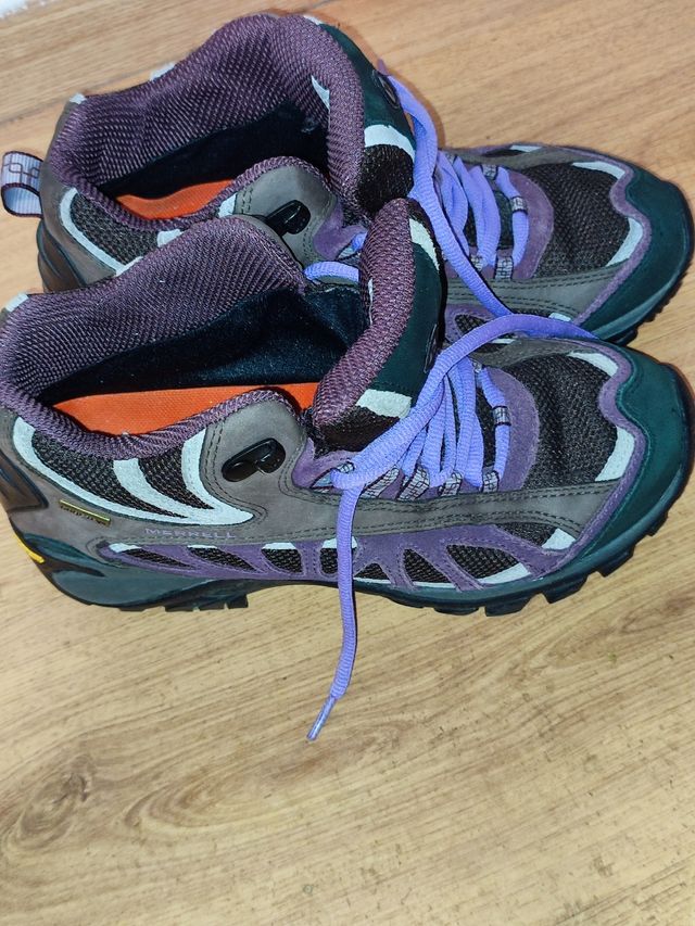 botas de montaña mujer