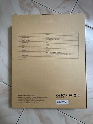 Lámpara de pie regulable