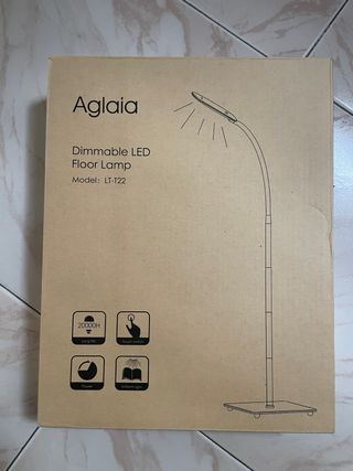 Lámpara de pie regulable