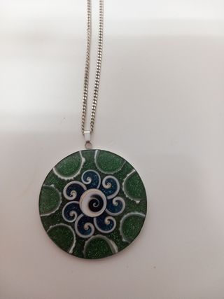 Collar medallon Nacar