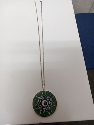 Collar medallon Nacar