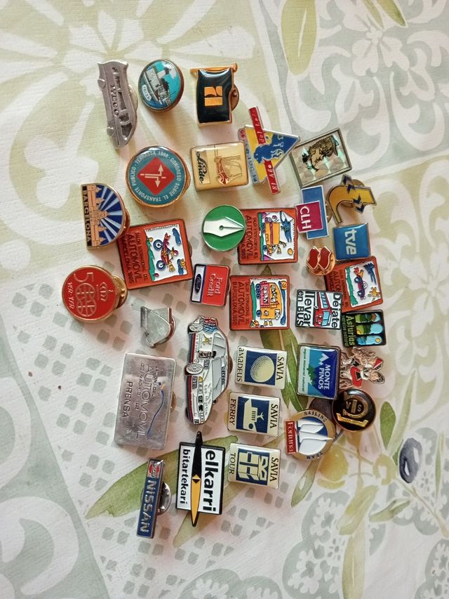 Colección de pines LEEERR!!!