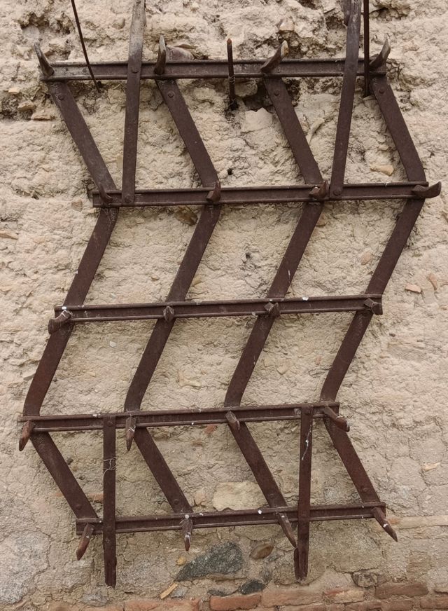 Rastrillo apero de campo