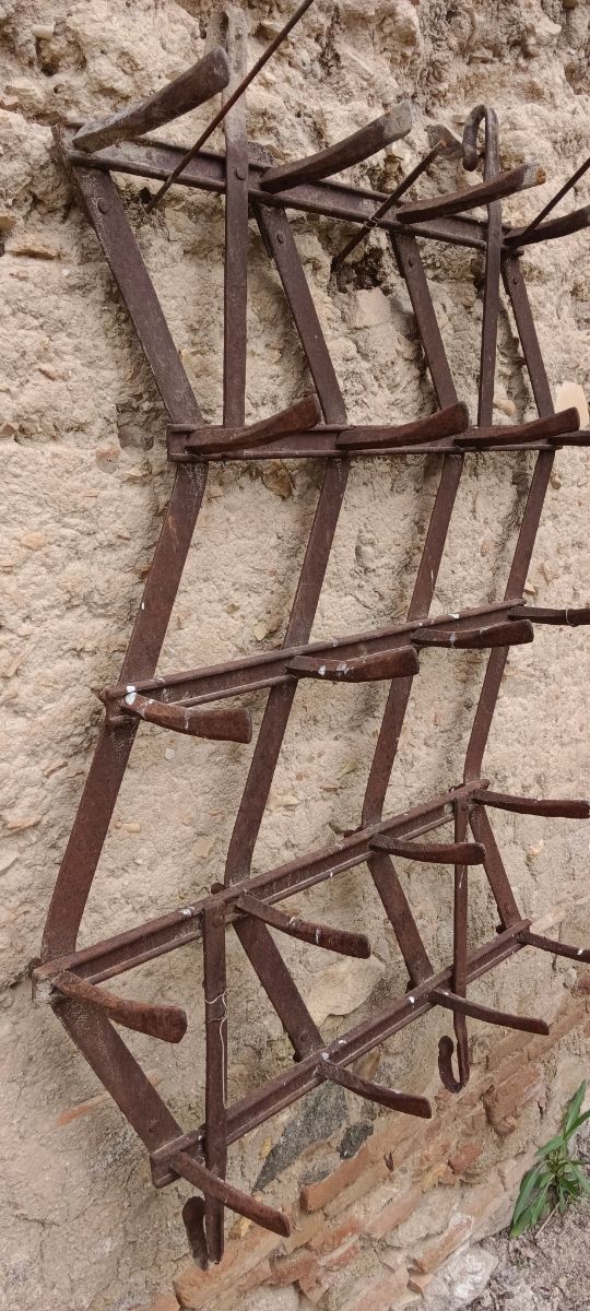 Rastrillo apero de campo