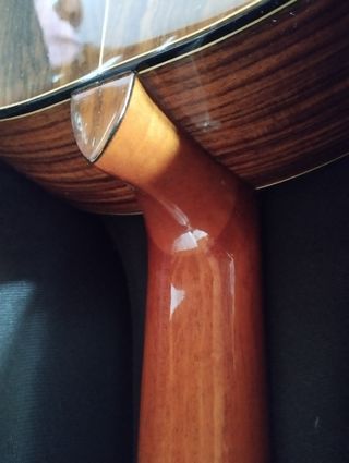 GUITARRA ESPAÑOLA ADMIRA+ESTUCHE+TAPA ANTIACOPLES