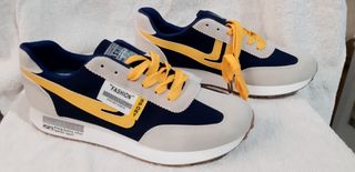 Zapatos deportivos hombre.