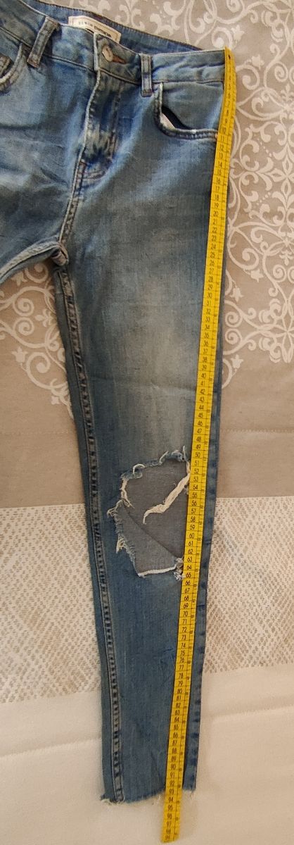 DOS PANTALONES DE MUJER. TALLA 34