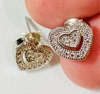 Pendientes corazon y circonitas en plata ley 925