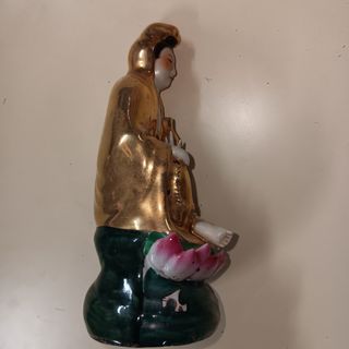 Figura Porcelana China en pan de oro