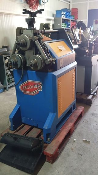 Curvadora de perfiles Ercolina