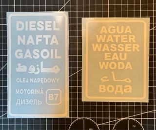 Pegatina Diesel y agua en varios idiomas