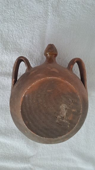 Antigua cantimplora barro