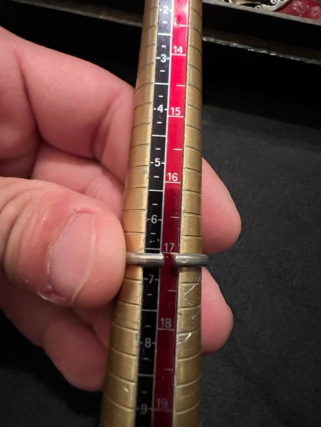 Anello vinted in argento 800