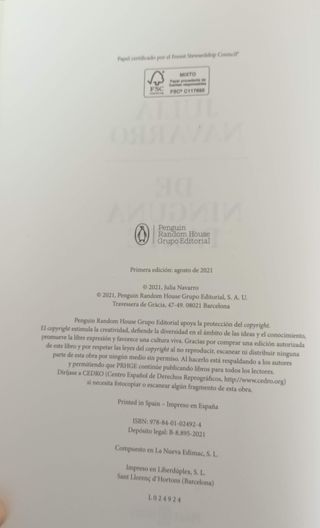 Julia Navarro: De ninguna parte