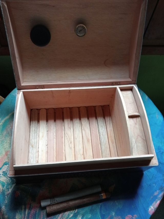 Caja de puros artesana