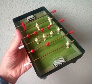 Mini futbolín de mesa. 1980