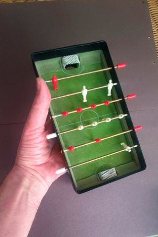 Mini futbolín de mesa. 1980