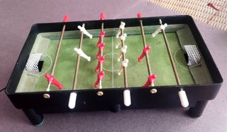 Mini futbolín de mesa. 1980